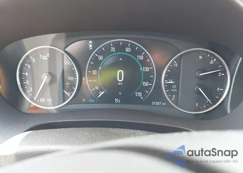 2017 Buick Lacrosse Essence z USA, uszkodzony, nr VIN 1G4ZP5SS2HU173288